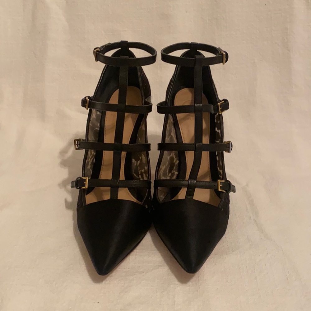 Tory Burch Lace Heel